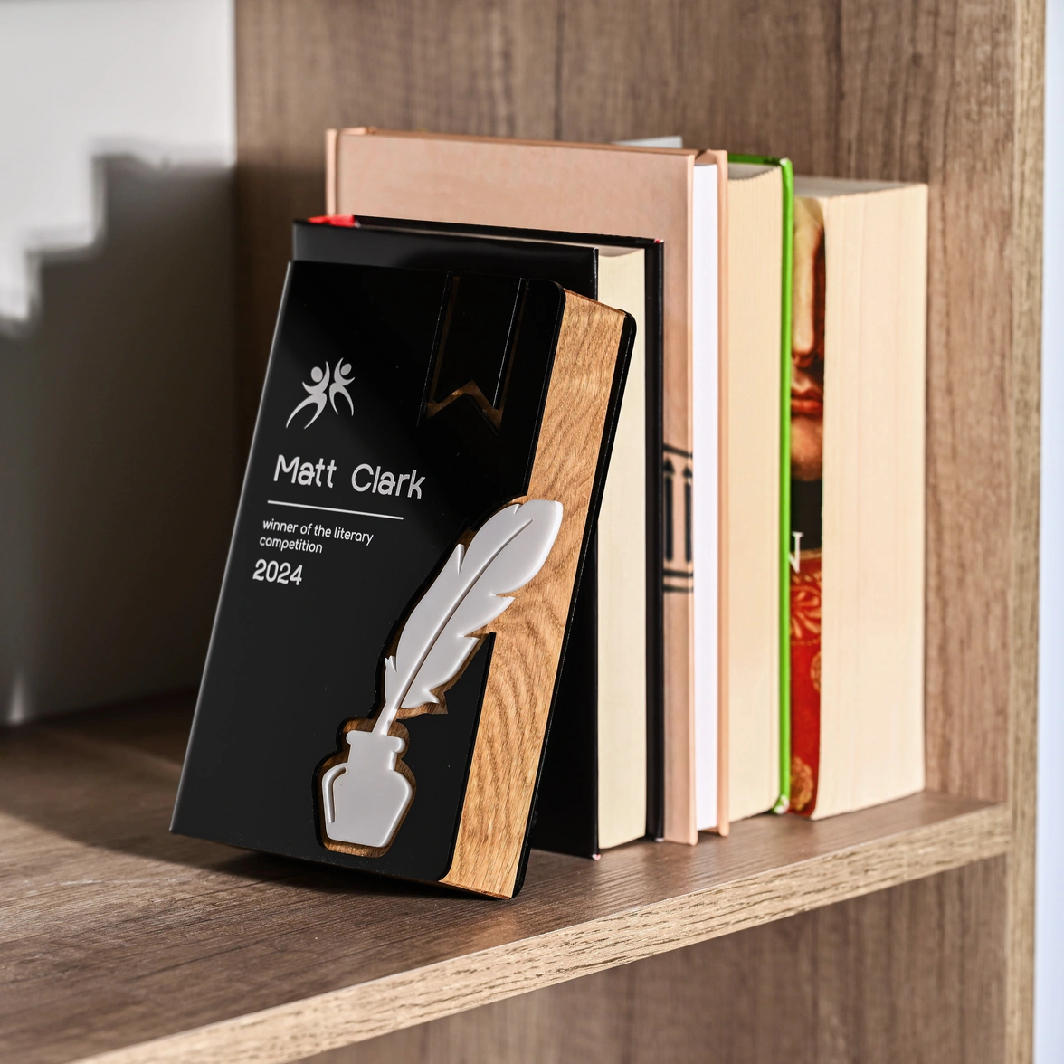 Wooden award with acrylic Book v1