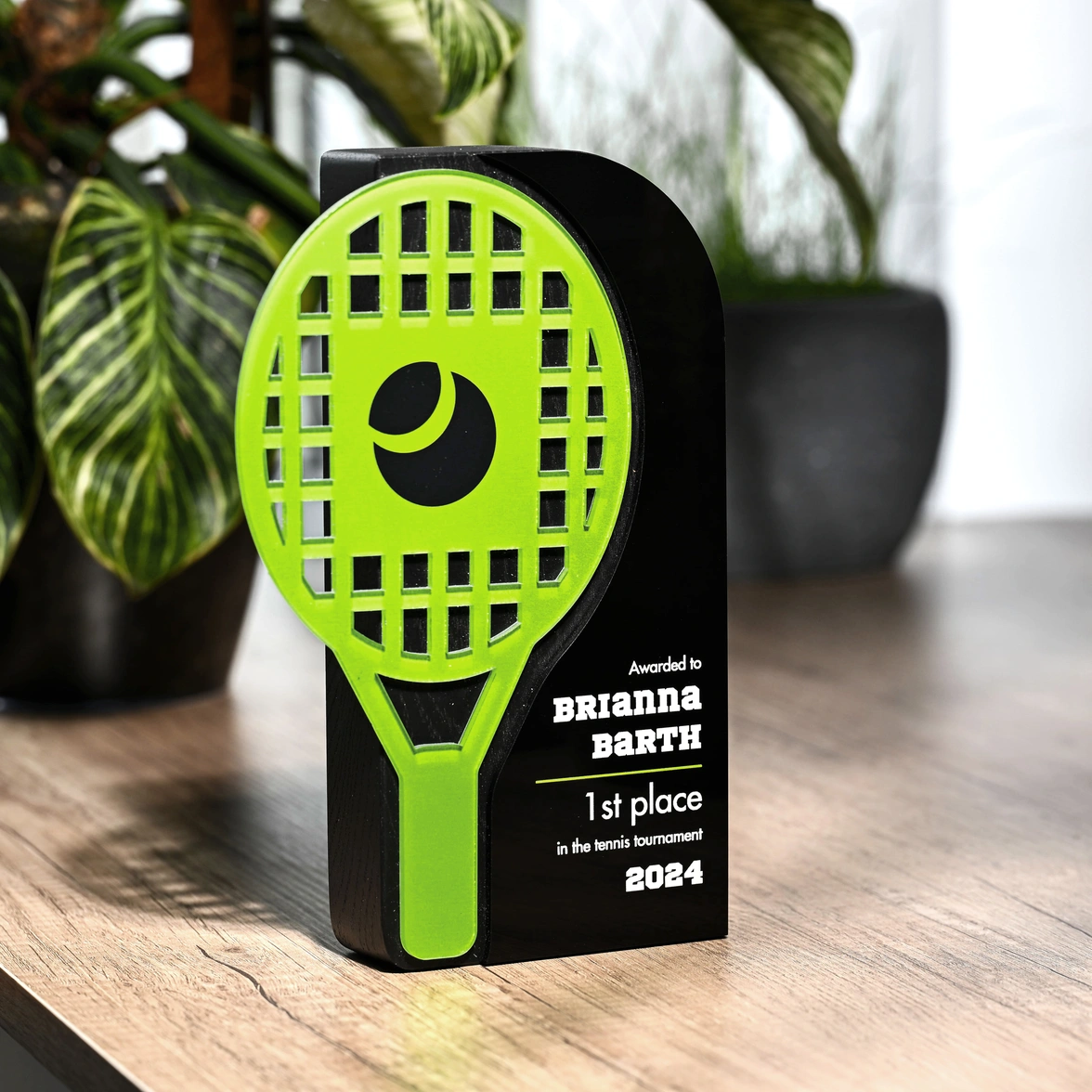 Wooden award with acrylic Tennis v2