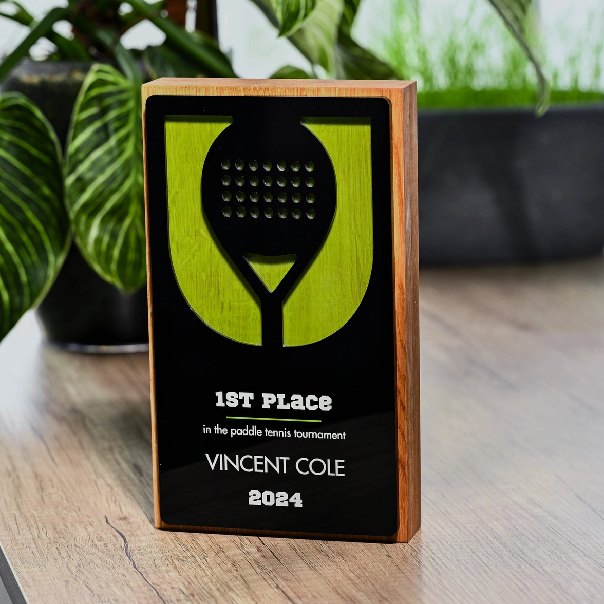 Wooden award with acrylic Tennis v1