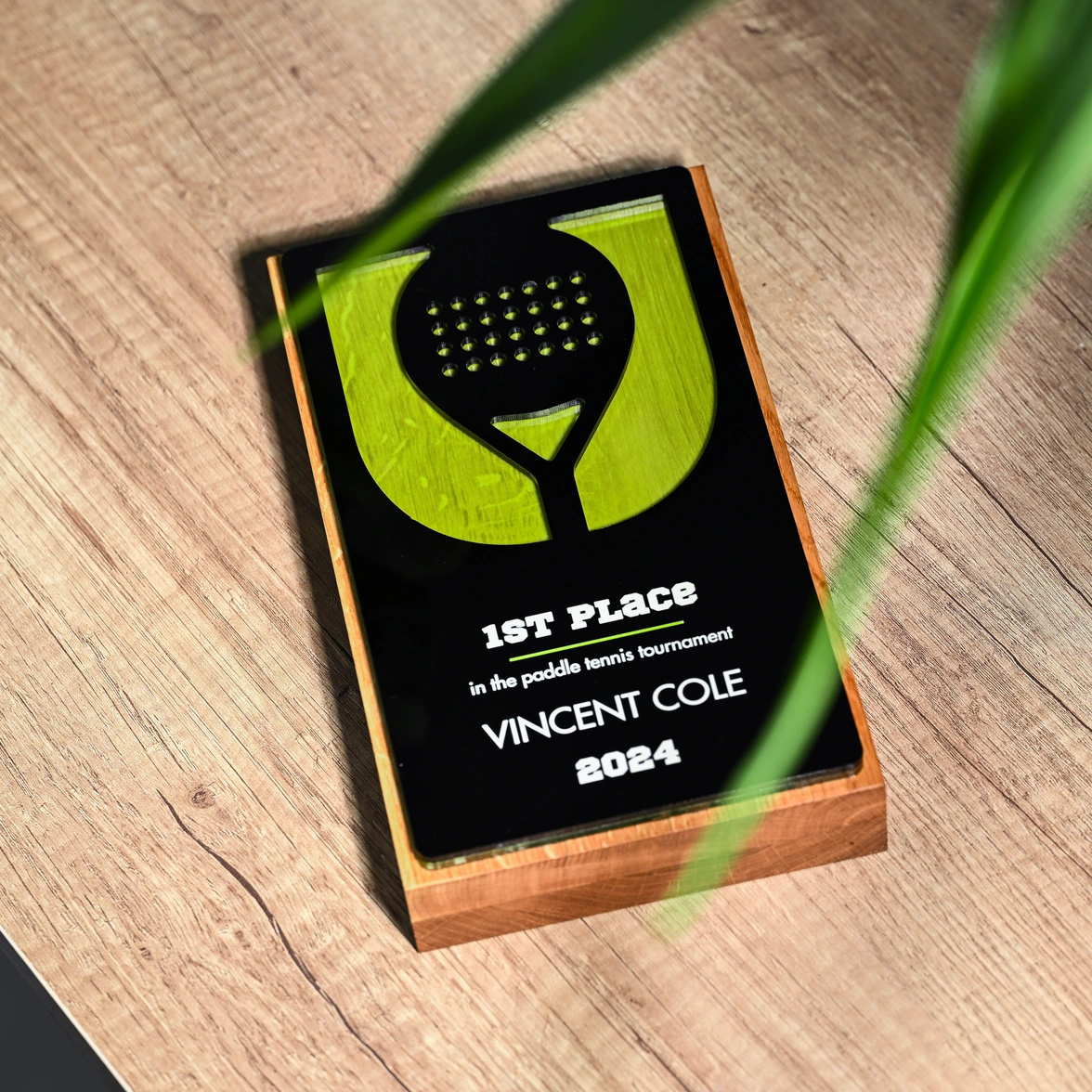 Wooden award with acrylic Tennis v1